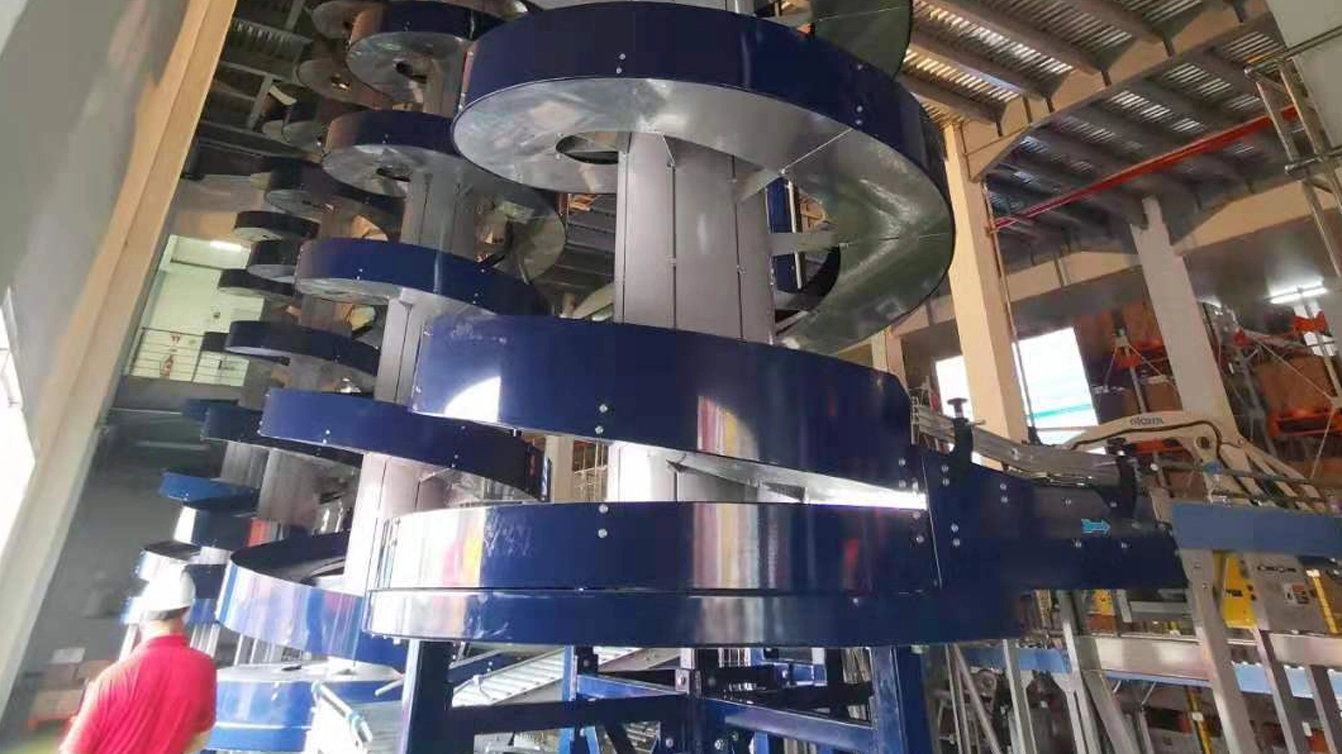 مساحات شحن 12 مجموعة من مركبات الأم والطفل 12 مصعد